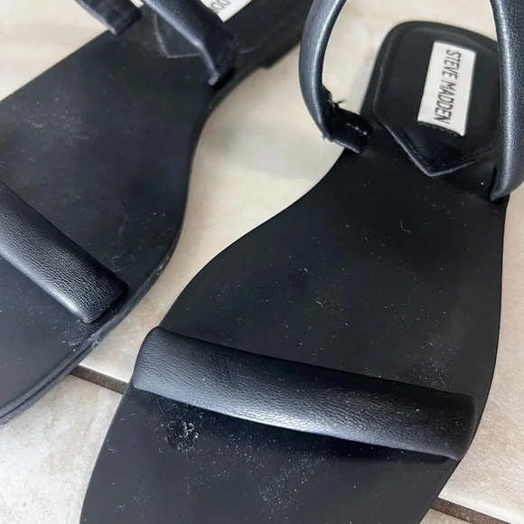 STEVE MADDEN Sandals Size6 - Picture 2 of 4